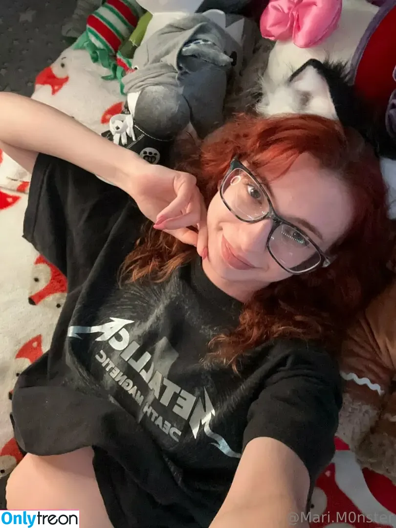 mari.m0nster голая photo #0091 (Mari_M0nster)
