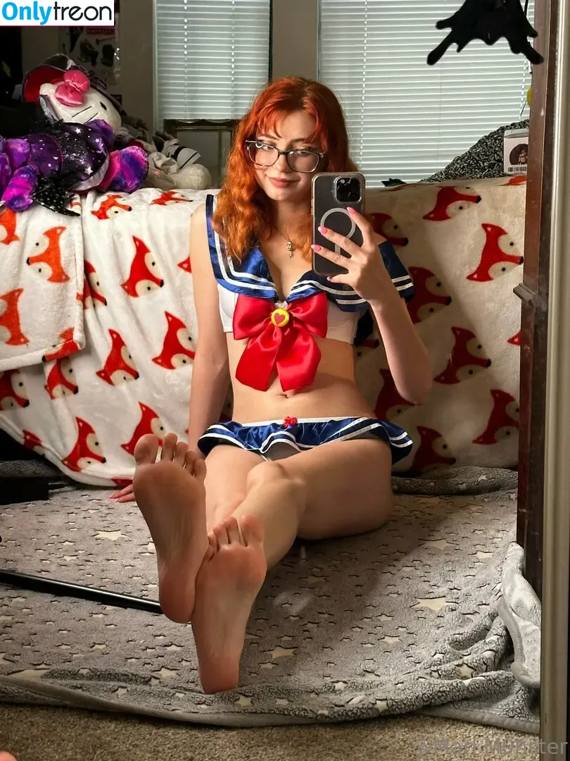 mari.m0nster голая photo #0143 (Mari_M0nster)