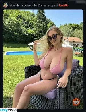 Maria Arreghini / mariiia / meriarreghini nude photo #0469