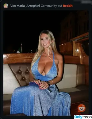 Maria Arreghini / mariiia / meriarreghini nude photo #0471