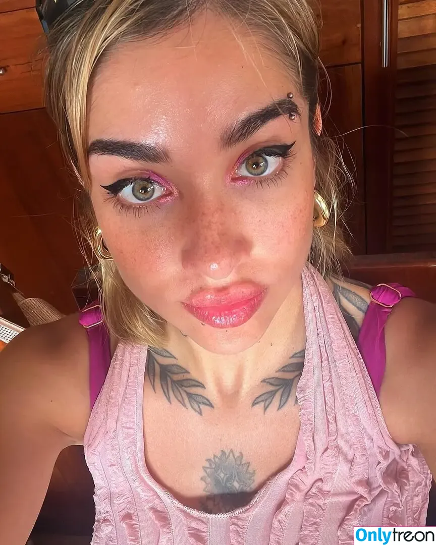 Maria Becerra nude photo #0102 (mariabecerra / u95023797)