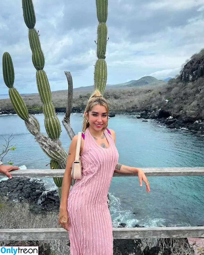 Maria Becerra nude photo #0103 (mariabecerra / u95023797)