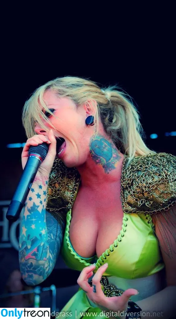 Maria Brink nude photo #0007 (gypsyprincess7 / mariabrink / mariabrinkofficial)