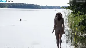  nude photo #0003