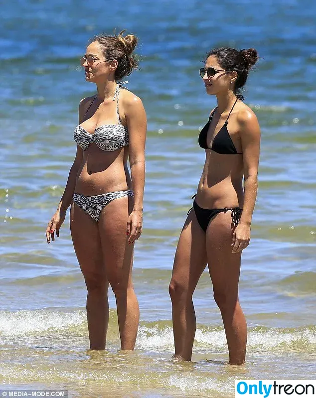 Maria Francisca Perello голая photo #0003 (xiscaperellofans)