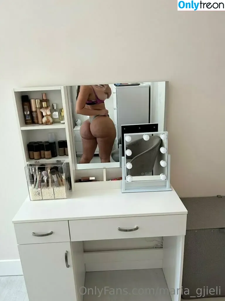 Maria Gjieli nude photo #0013 (maria_gjieli / mariagjieli / mariagjielixo)