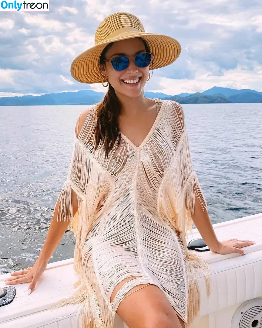 María González Roesch голая photo #0012 (emegeee / mariagonzalezroesch)