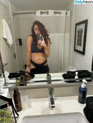 Maria Kanellis / MariaLKanellis / mariakanellis / tsmariagk фото голая #0870