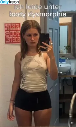 Maria.Ludovicaa nude photo #0011