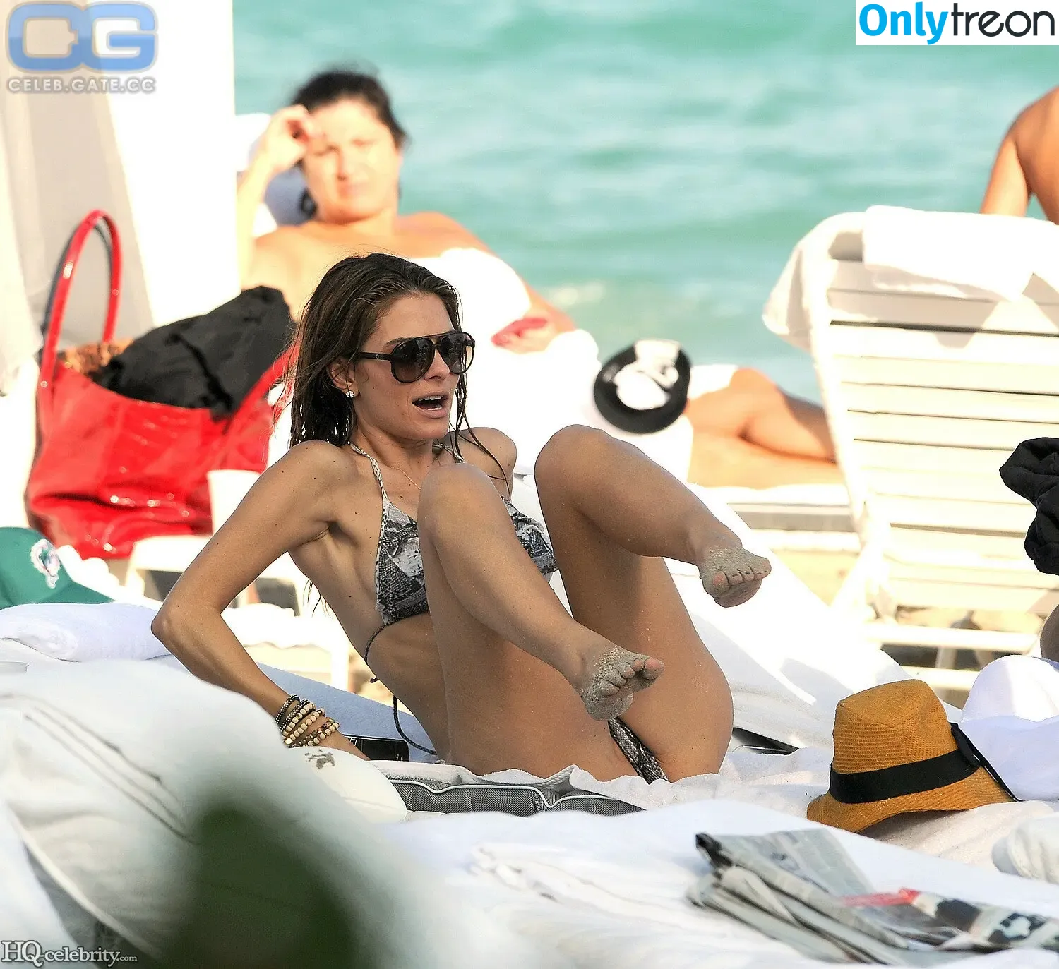 Maria Menounos голая photo #0609 (MenounosBooty / mariamenounos)