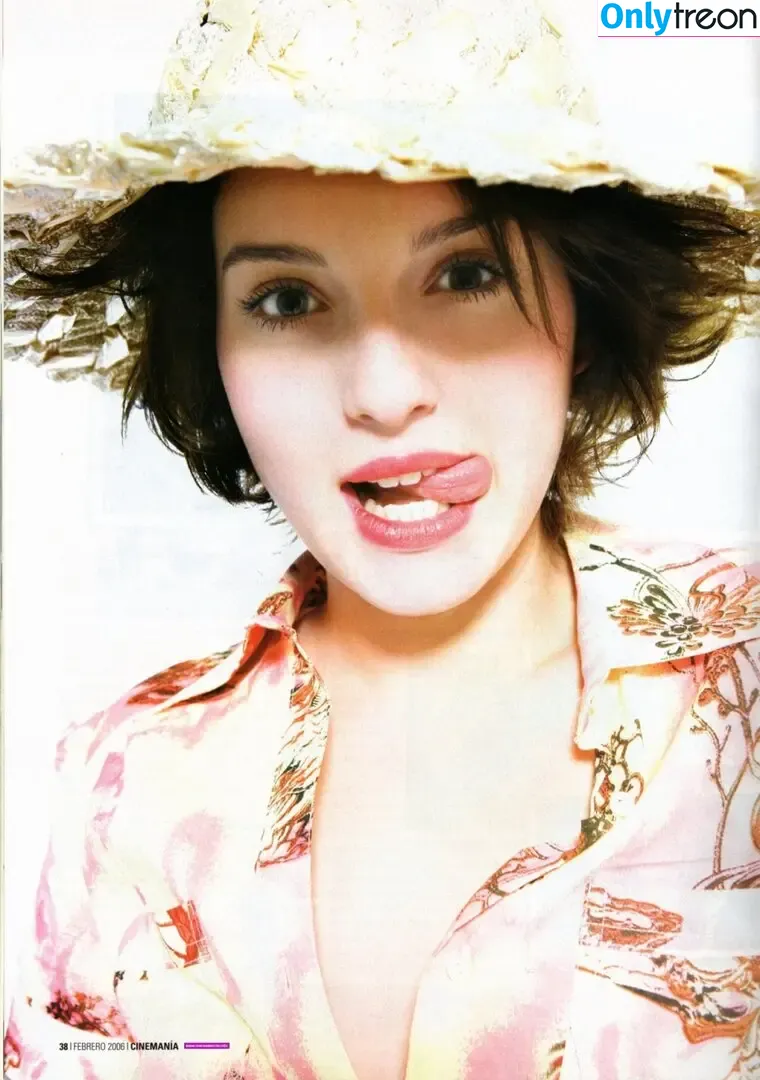 Maria Valverde голая photo #0015 (soylavalverde)