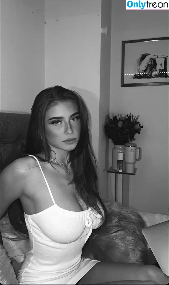 Mariablaa nude photo #0091 (monamarie)