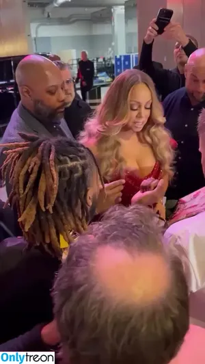 Mariah Carey / mariahcarey nude photo #0002