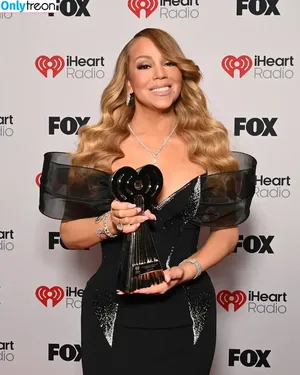 Mariah Carey / mariahcarey nude photo #0050