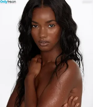 Mariama Diallo / mariama / mariamadiallo__ фото голая #0003