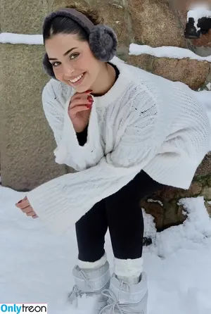 Mariamalkk / marriamalk nude photo #0004