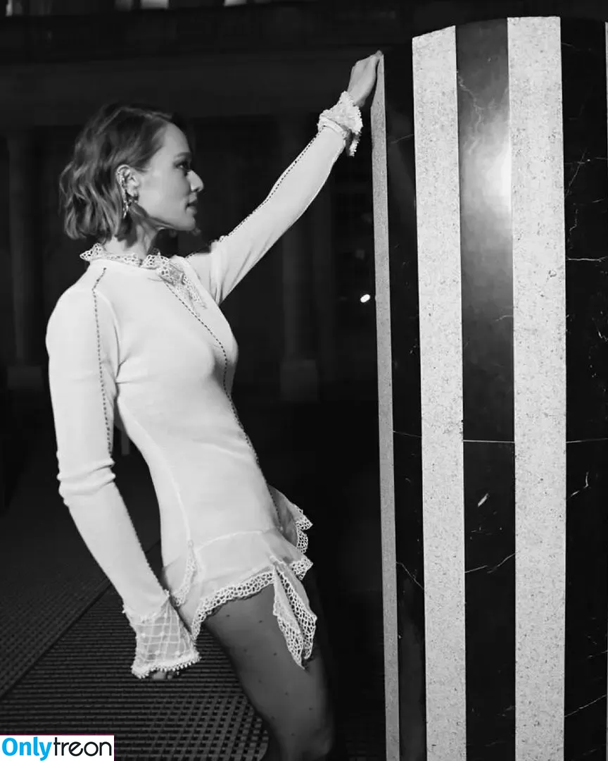 Mariana Ximenes голая photo #0221 (marixioficial)