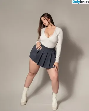 Marianahoyosr / Marianahoyos_r nude photo #0005