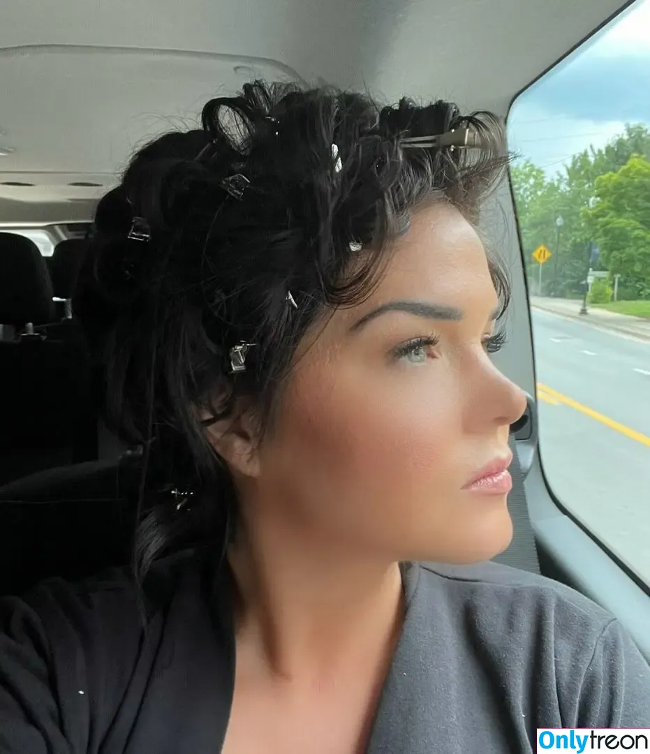 Marie Avgeropoulos nude photo #0092 (marieavgeropoulos)