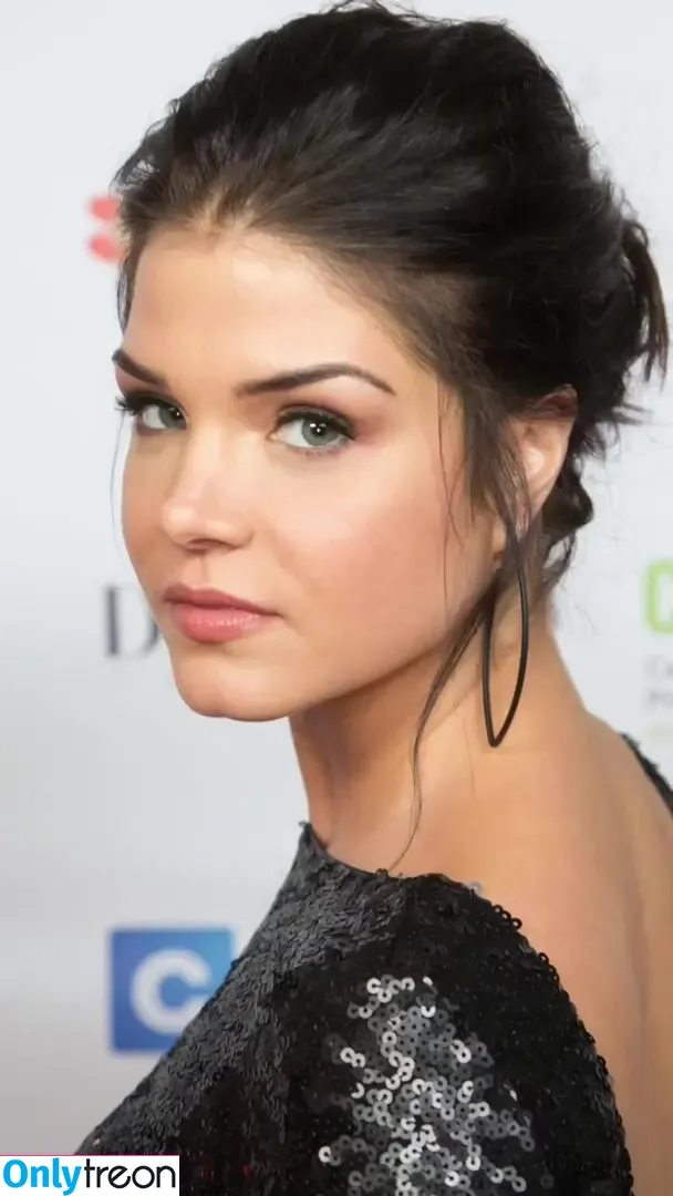 Marie Avgeropoulos nude photo #0098 (marieavgeropoulos)