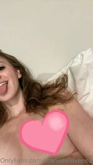 marieeeloveee2.0 / marie._.love22 nude photo #0020