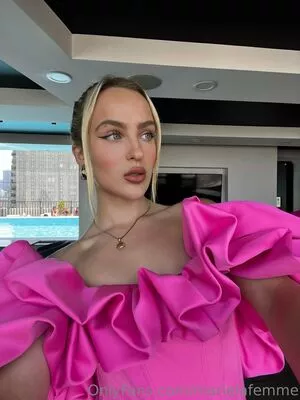 marielafemme / marielaplease фото голая #0029
