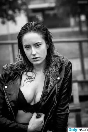 Mariella Mischke / mariellamsk nude photo #0018
