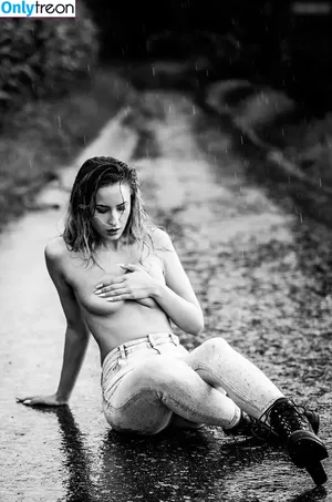 Mariella Mischke / mariellamsk nude photo #0023
