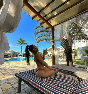 Mariely E Mirella Santos / eumarielysantos / gêmeas lacração nude photo #0028