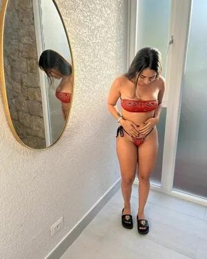 Mariely E Mirella Santos / eumarielysantos / gêmeas lacração nude photo #0037