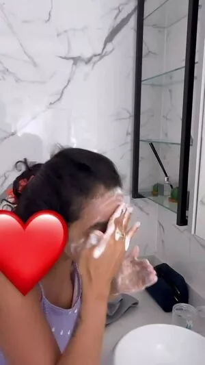 Mariely E Mirella Santos / eumarielysantos / gêmeas lacração фото голая #0107