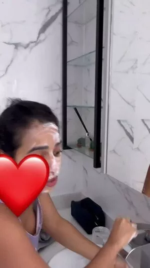 Mariely E Mirella Santos / eumarielysantos / gêmeas lacração фото голая #0109