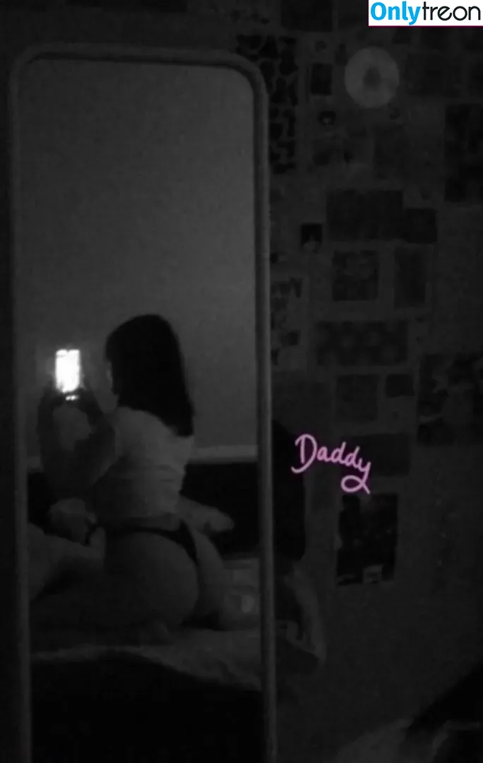 mariimausss nude photo #0010 (hermanamarii)