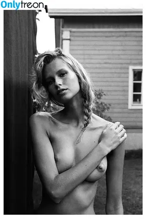 Mariina Keskitalo / mariinakeskitalo nude photo #0015