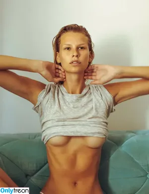 Mariina Keskitalo / mariinakeskitalo nude photo #0041