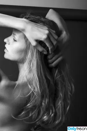 Mariina Keskitalo / mariinakeskitalo nude photo #0057