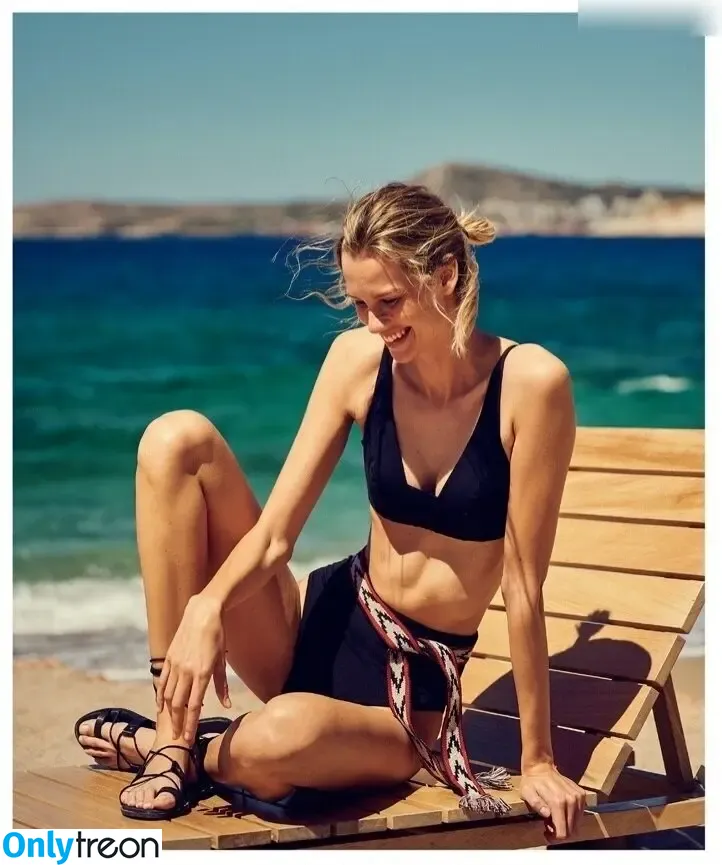 Mariina Keskitalo голая photo #0215 (mariinakeskitalo)