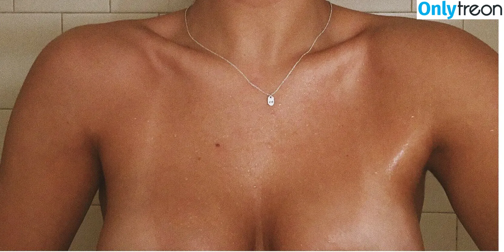 Marina Delfino голая photo #0001 (delfinodoufur / marinadelfino)