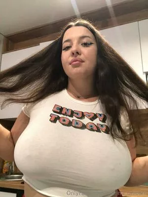 marina_unicorn / marina_o.m.g1 / marinetta_lux nude photo #0111