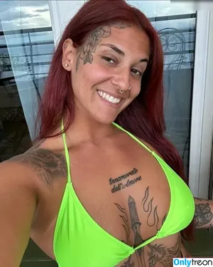 Marine Palmieri / marine_palmieri nude photo #0031