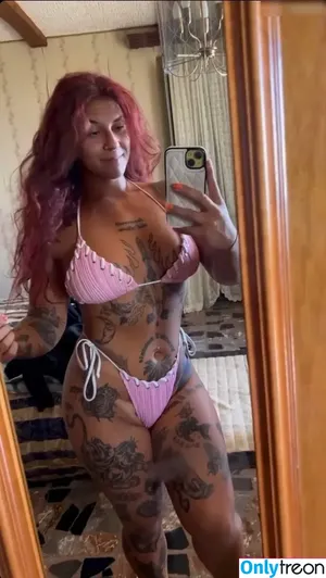 Marine Palmieri / marine_palmieri nude photo #0035
