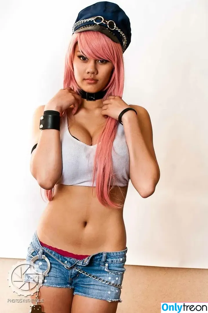 Marine Sivongsa nude photo #0006 (baitelephone)