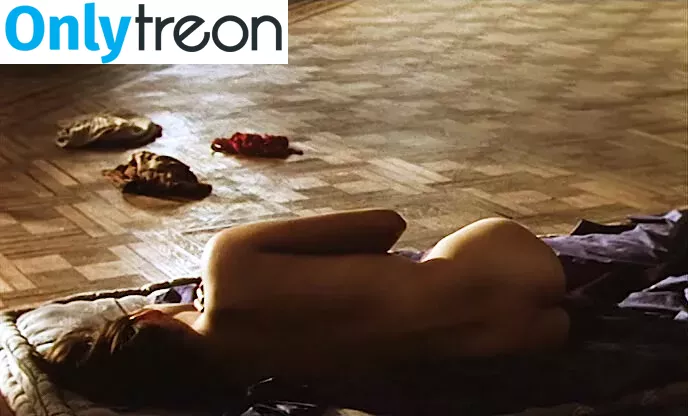 Marion Cotillard nude photo #0005 (marion_cotillar / marioncotillard)