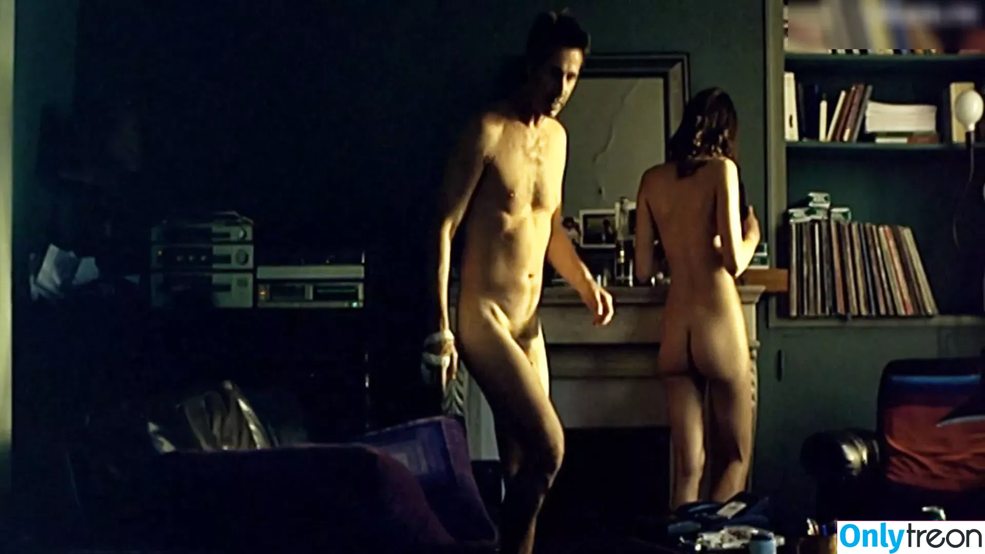 Marion Cotillard nude photo #0057 (marion_cotillar / marioncotillard)