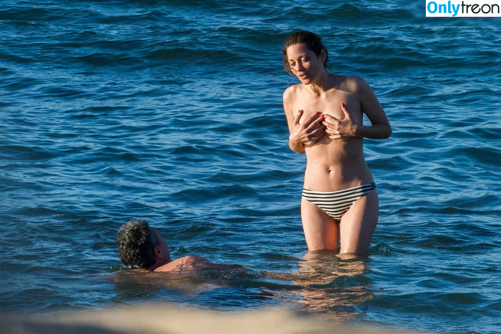 Marion Cotillard голая photo #0124 (marion_cotillar / marioncotillard)