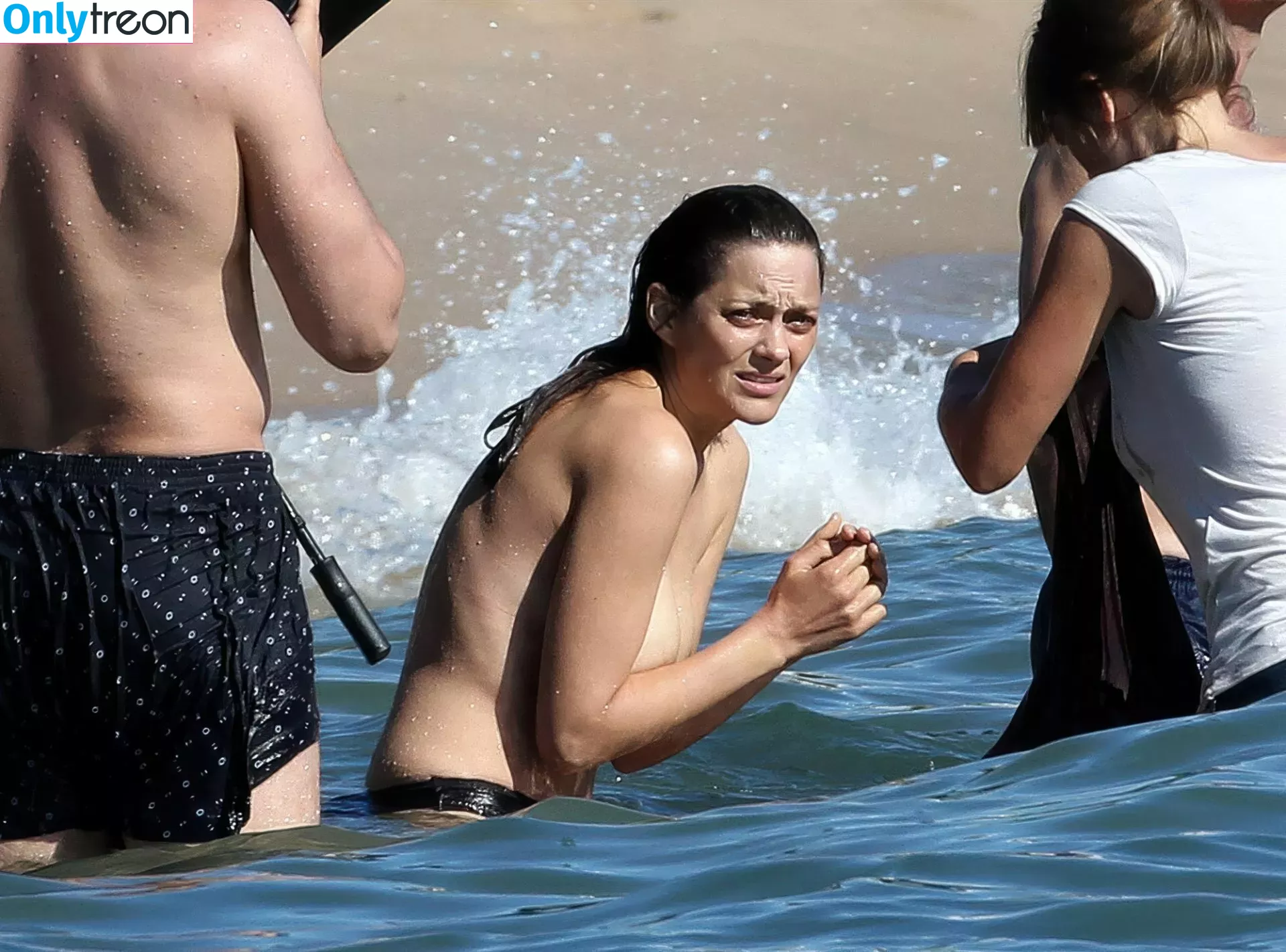 Marion Cotillard nude photo #0126 (marion_cotillar / marioncotillard)