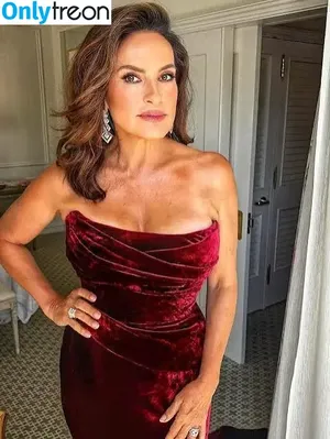 Mariska Hargitay / therealmariskahargitay nude photo #0137