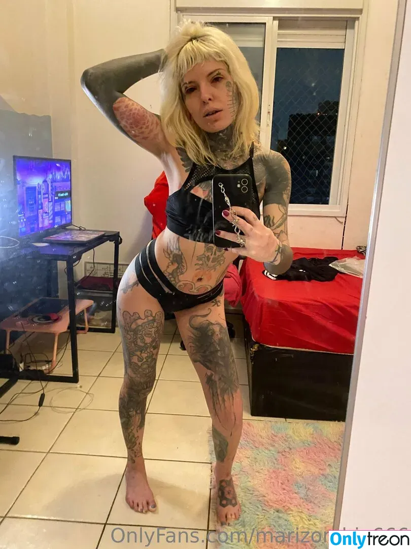 marizombie666 nude photo #0050 (sensual_lens)
