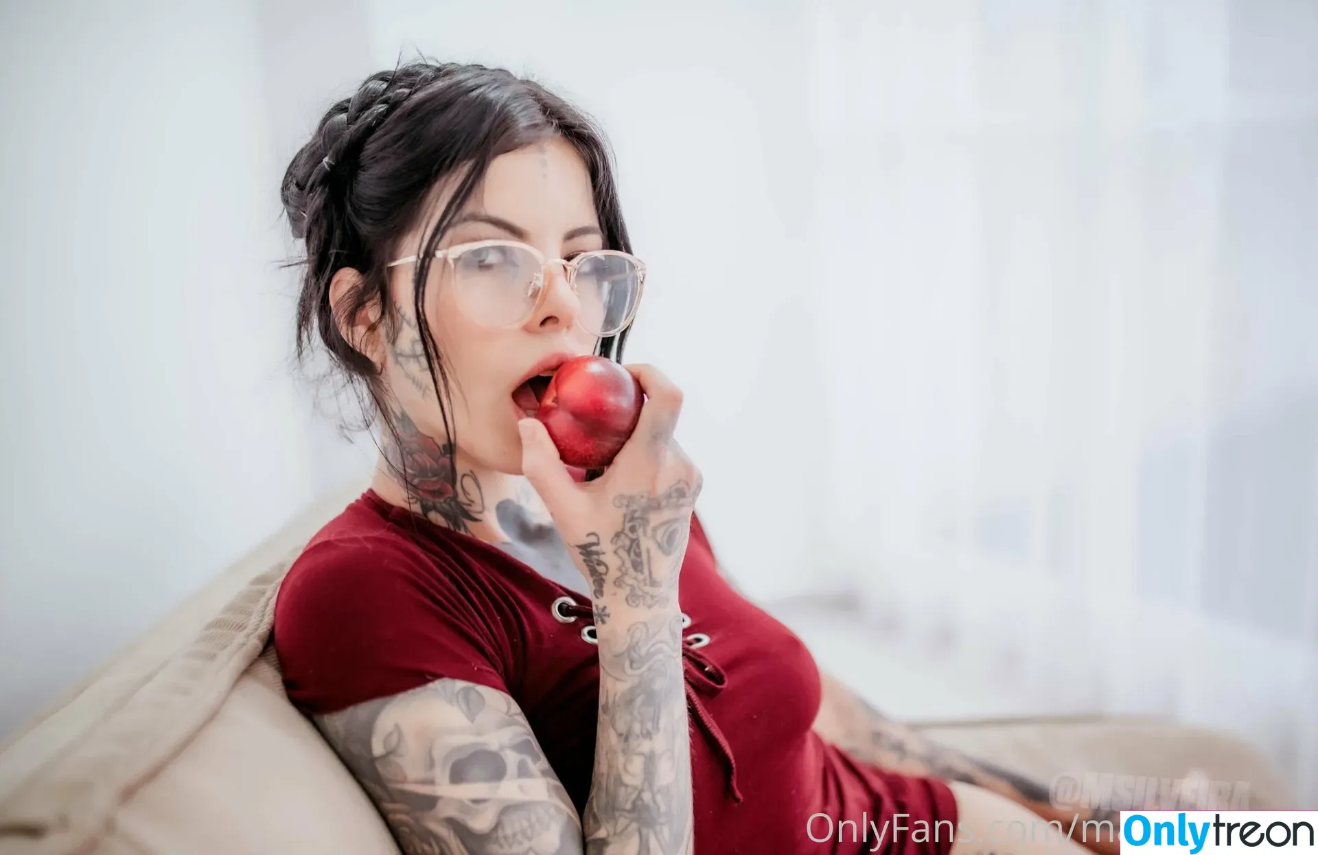 marjosuicide голая photo #0162 (marjo_sg)