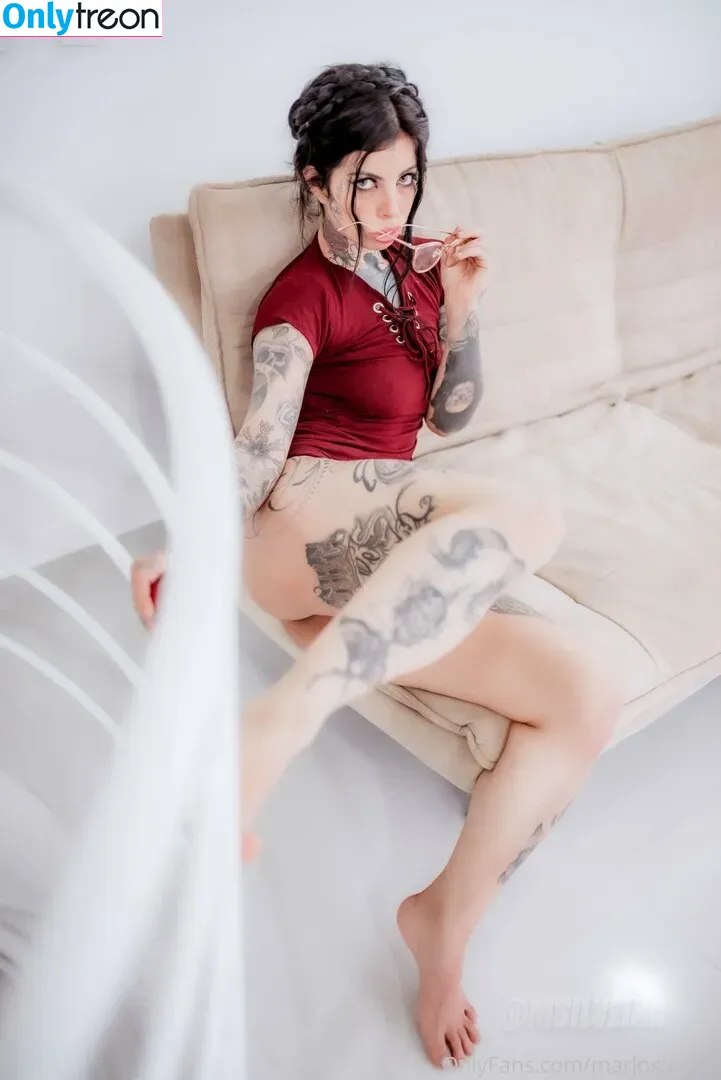 marjosuicide nude photo #0172 (marjo_sg)